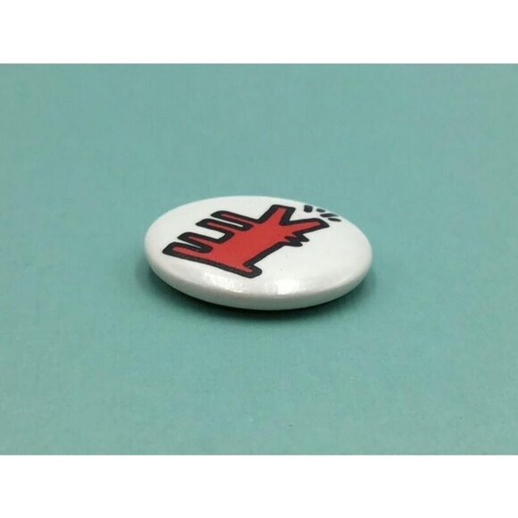 Keith Haring Barking Dog Pin Back Button White Red Black Vintage Pop Art - Picture 4 of 5